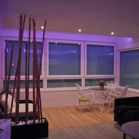 Apartment Premium Yumbo Wifi A/c