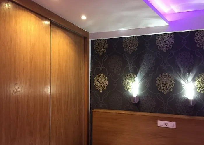 Premium Yumbo Wifi A/c