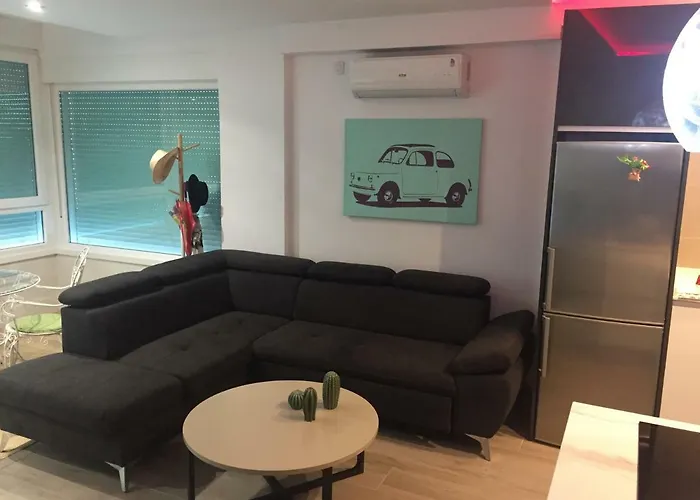 Premium Yumbo Wifi A/c *