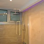Premium Yumbo Wifi A/c 플라야 델 잉글스